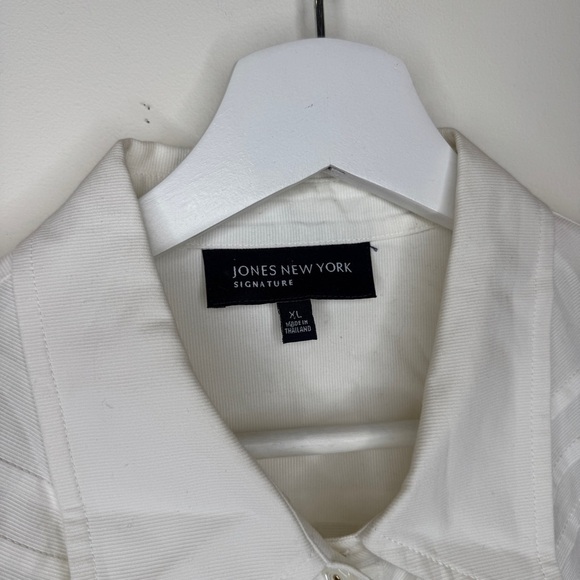 Jones New York Signature White Blouse - Picture 5 of 8